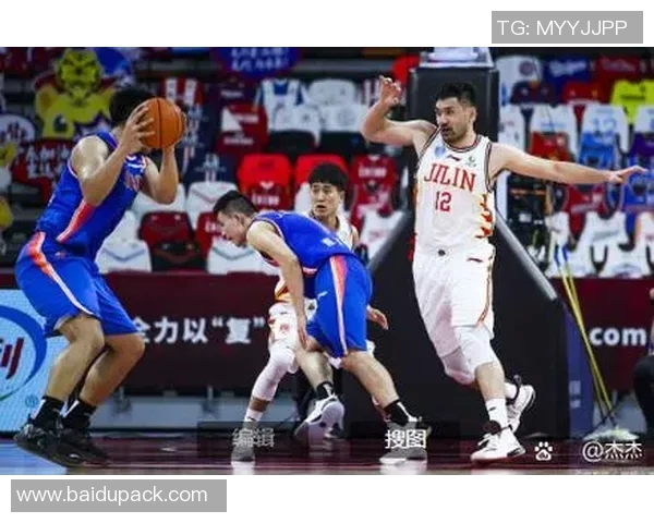 广州篮球队以89分领跑精英赛积分榜展现强劲实力