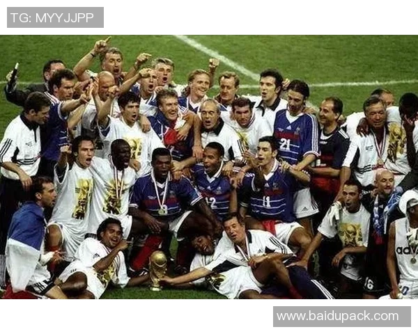 广州足球队逆袭联合会杯的传奇之路与辉煌时刻回顾 广州足球队逆袭联合会杯的传奇之路与辉煌时刻回顾