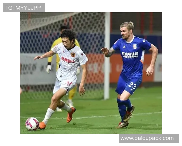 深圳足球队意识争议引发热议球迷与专家各执己见探讨未来发展方向