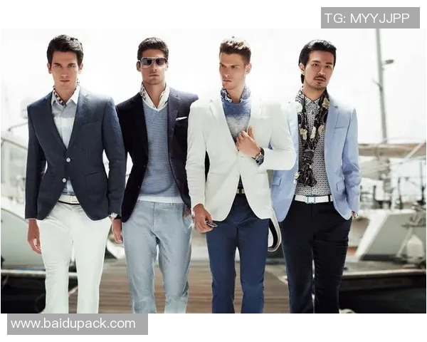 荷兰足球明星佩戴眼镜的时尚风潮与运动表现的完美结合 荷兰足球明星佩戴眼镜的时尚风潮与运动表现的完美结合